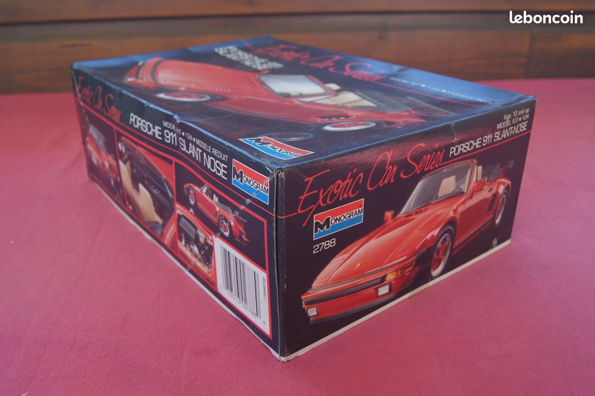 Maquette modèle réduit MONOGRAM 1/24 PORSCHE 911 Slant Nose 