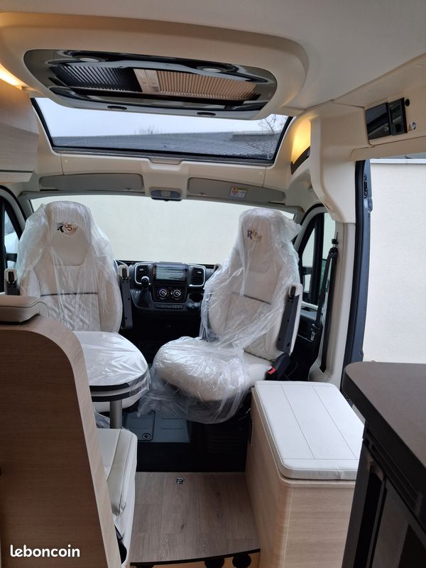 Rapïdo v 62 65 ans peugeot boxer 2.2 l 140 boite automatique (image 7)