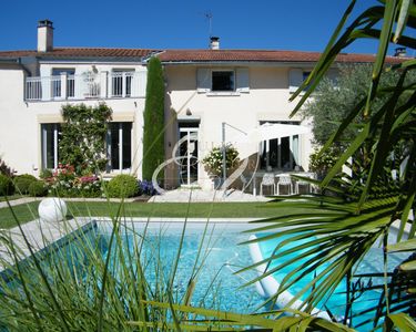 Maison 1 350 000 € - 360 m²