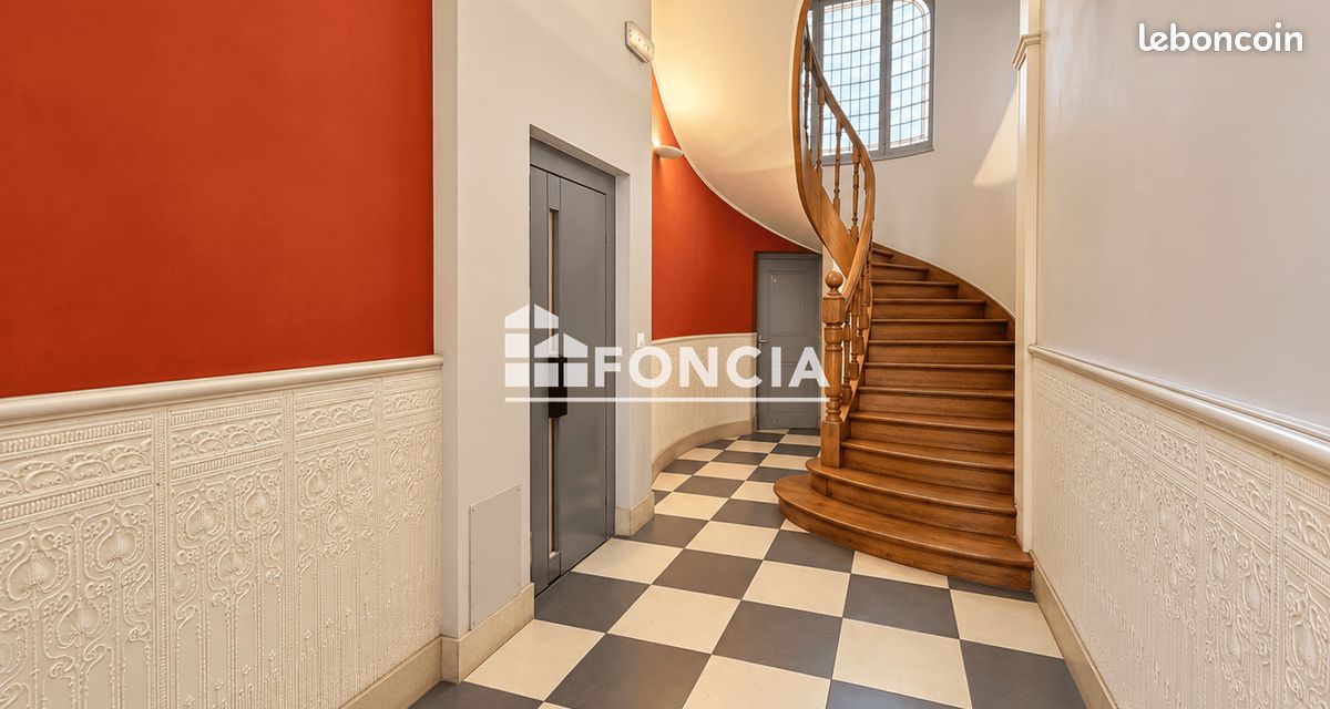Appartement 3 pièces 105 m² · à Lille · 105 m² · 345 000 €