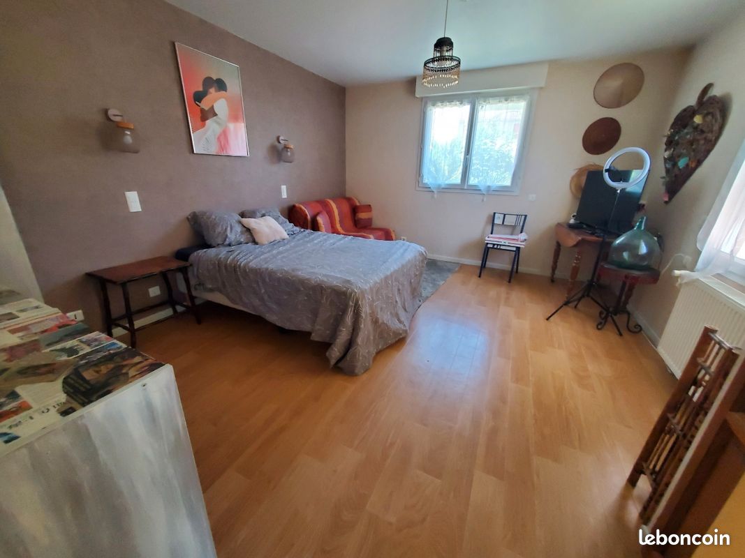 Appartement 1 pièce 32 m² · à Carmaux · 32 m² · 420 €