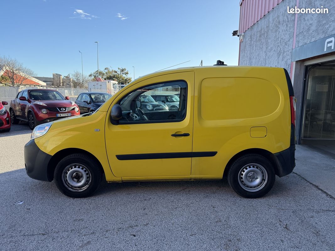 Renault KANGOO II EXPRESS COMPACT 1.5 DCI 75CH ENERGY EXTRA R-LINK EURO6 (image 2)
