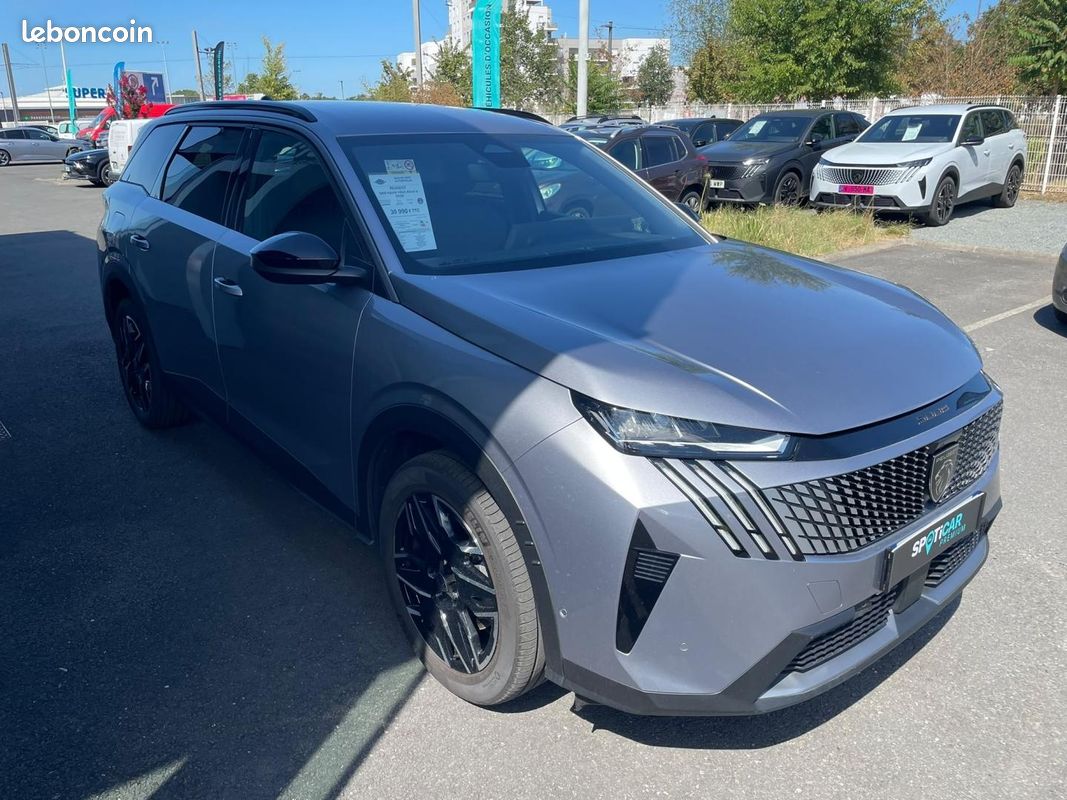 Peugeot 5008 Hybrid 145ch Allure e-DCS6 (image 4)