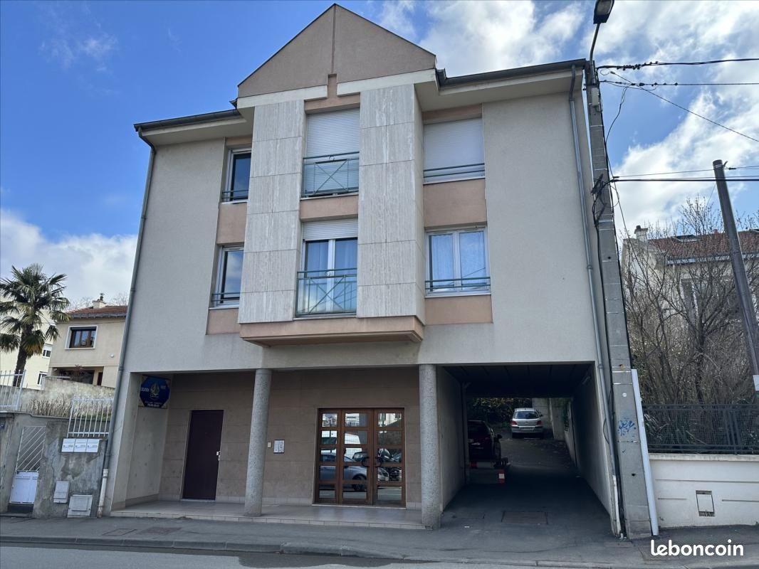 Appartement 1 pièce 23 m² · à Clermont-Ferrand · 23 m² · 460 €/mois