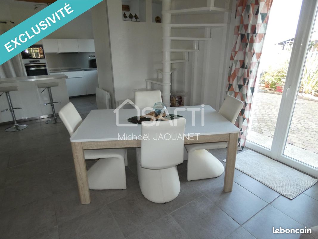 Maison 5 pièces 135 m² - Urcuit 64990 (image principale 6)