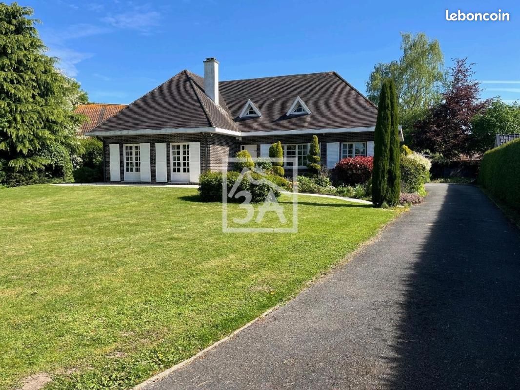 Maison 6 pièces 164 m² · à Hazebrouck · 164 m² · 343 000 €