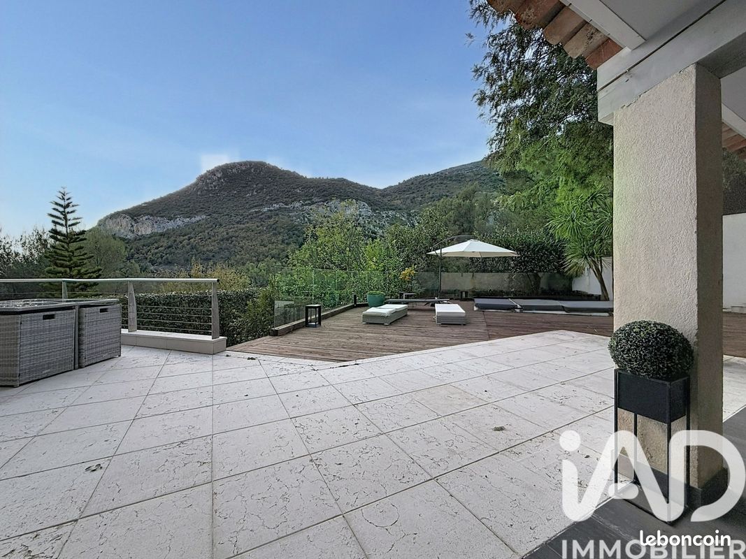 Villa 4 pièces 147 m² (image 17)