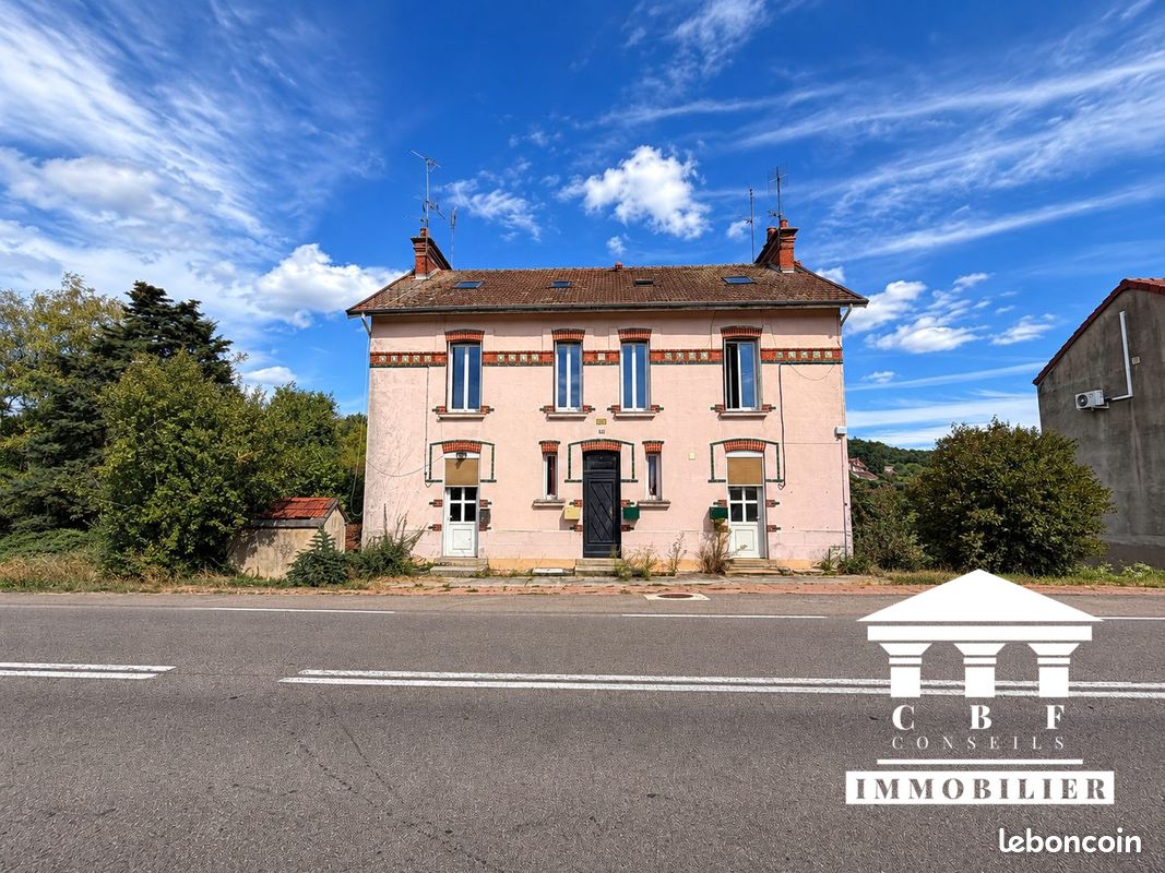 Immeuble 214 m² · à Marmagne · 214 m² · 119 000 €