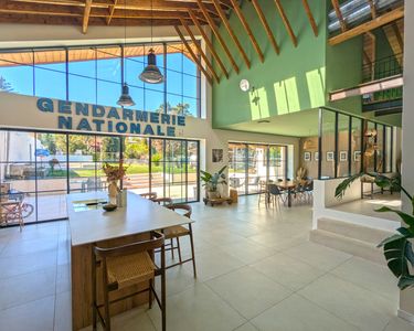 Maison 1 320 000 € - 310 m²