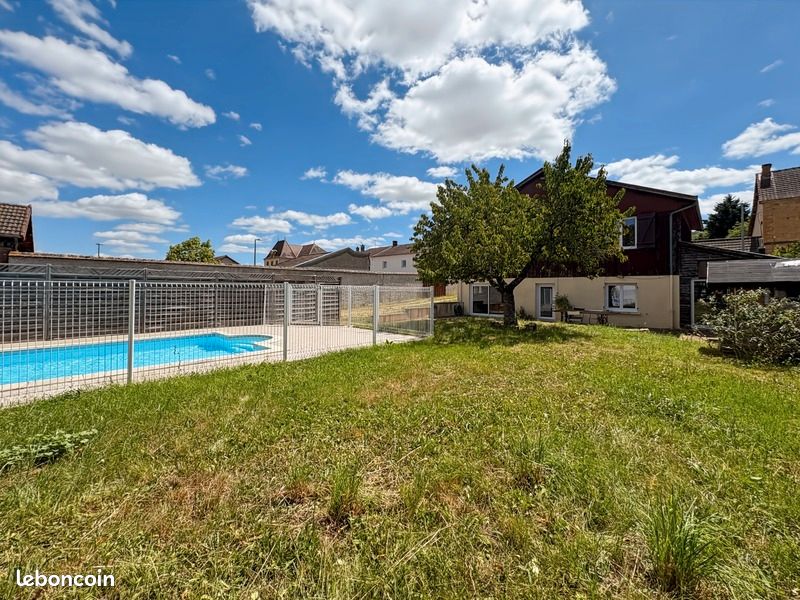 Maison 5 pièces 143 m² · à Melay · 143 m² · 175 000 €