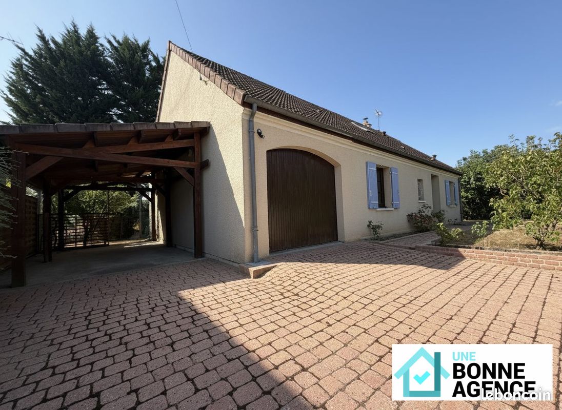 Maison 5 pièces 130 m² · à Orléans · 130 m² · 272 900 €