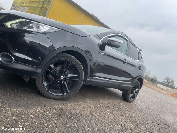 Nissan Qashqai 2015