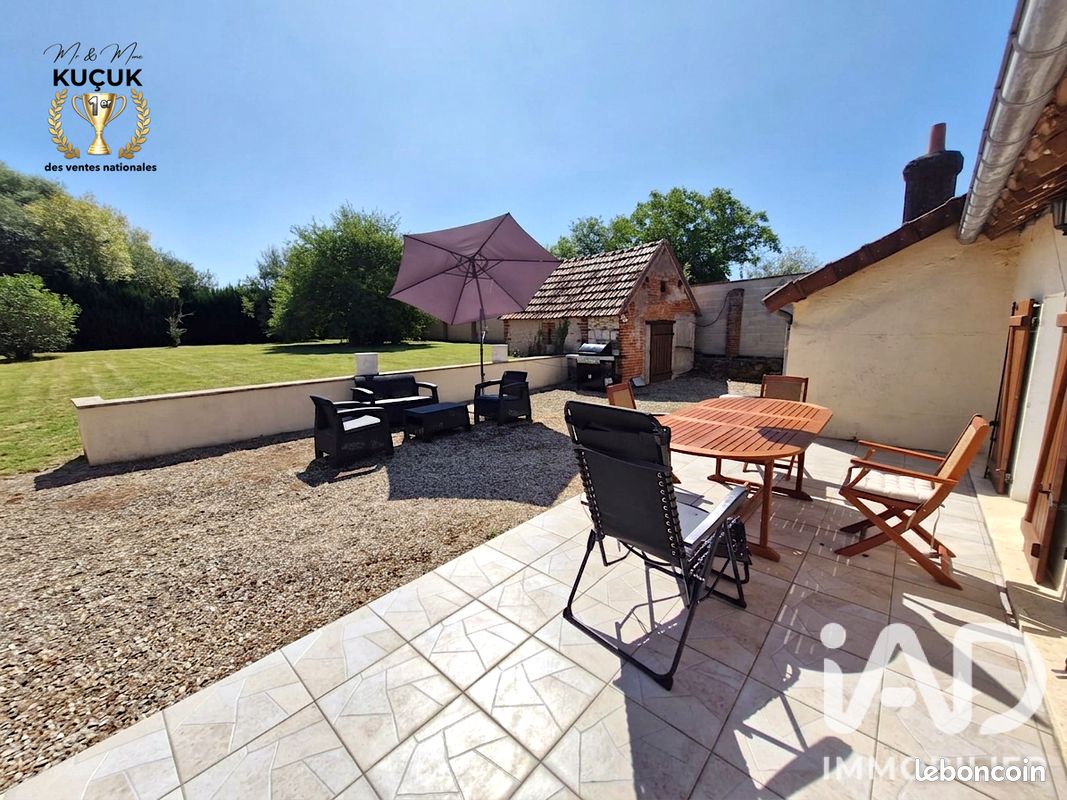 Maison 4 pièces 81 m² · à Rogny-les-Sept-Écluses · 81 m² · 114 000 €
