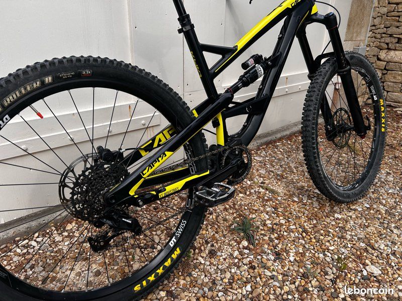 Yt Capra Al Comp 2017 Yt Capra Al Comp 2017 Vélo VTT YT Capra AL Comp