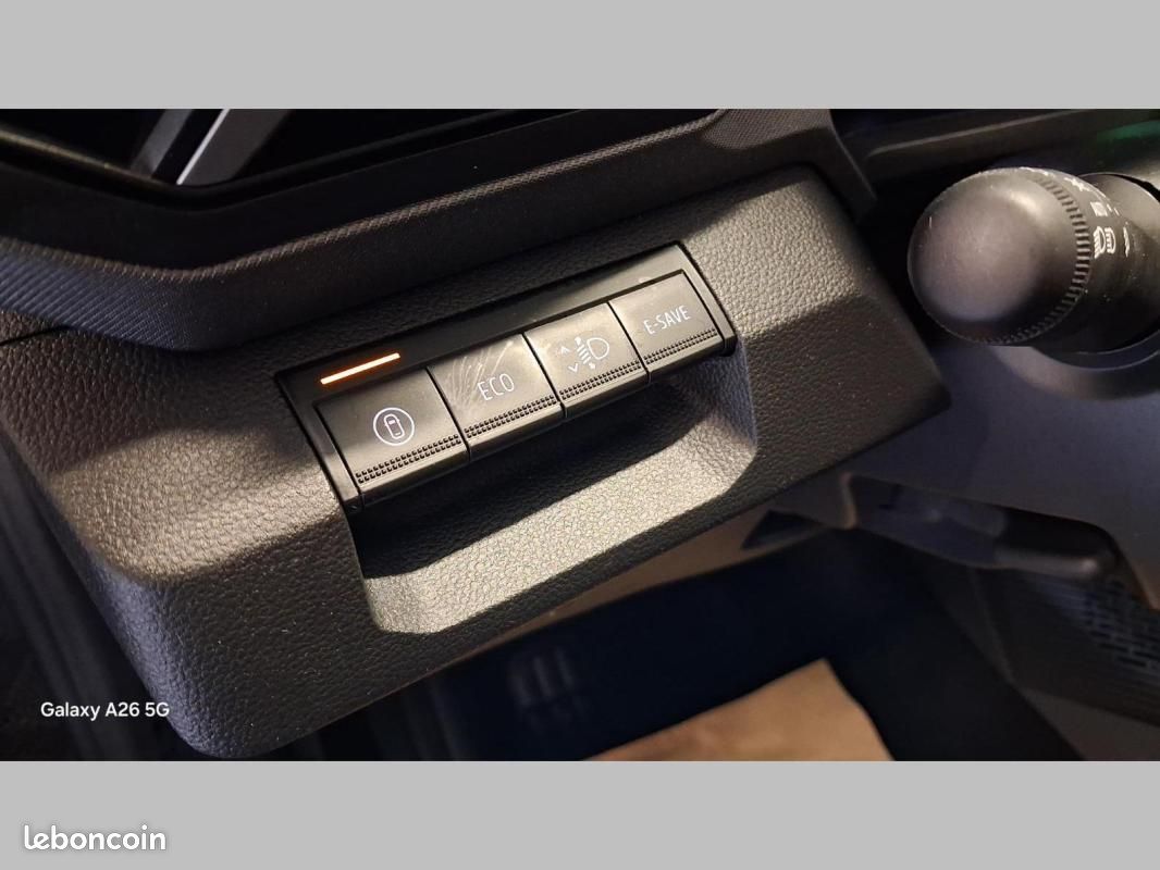 Dacia bigster HYBRIDE Hybrid 155 Journey (image 6)