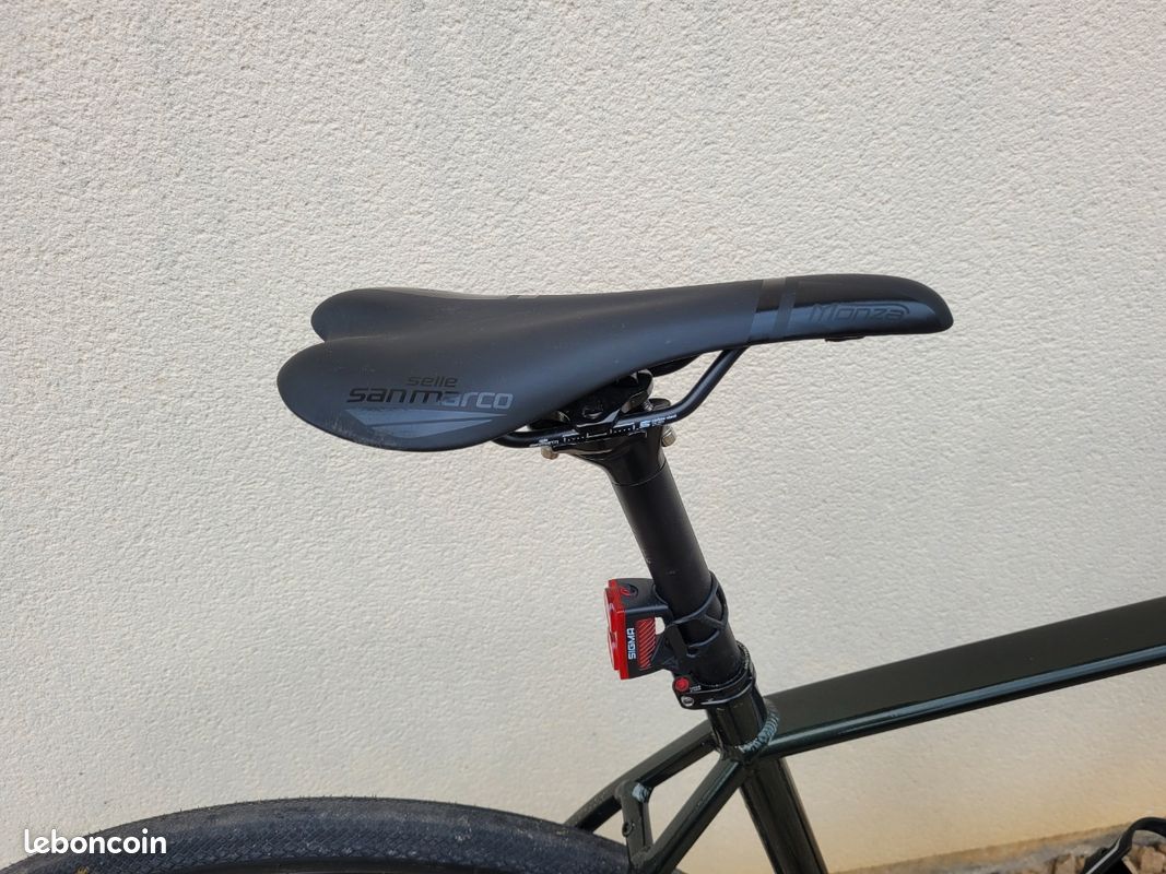Vélo de course gravel bh (image 5)