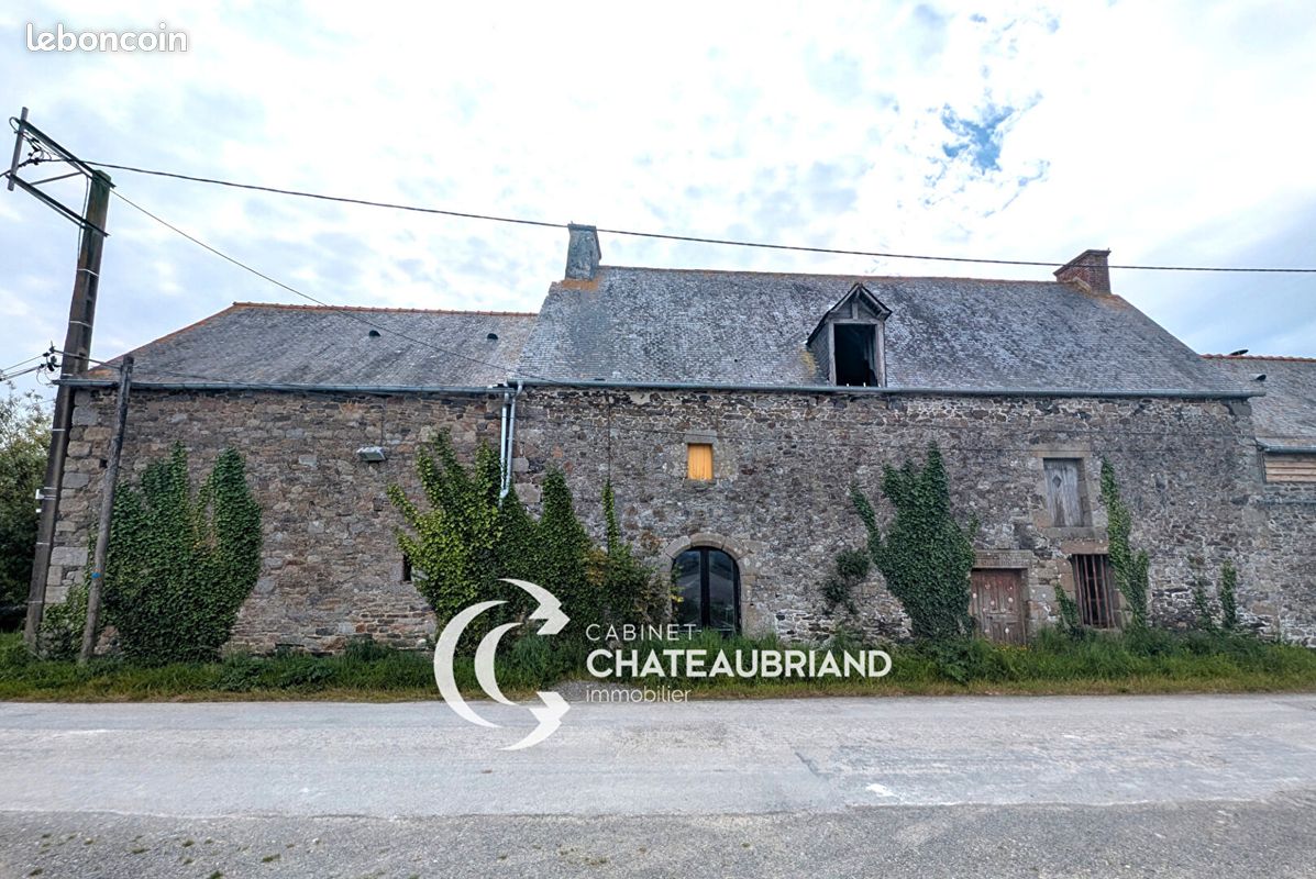 Maison 10 pièces 336 m² · à Mont-Dol · 336 m² · 97 200 €