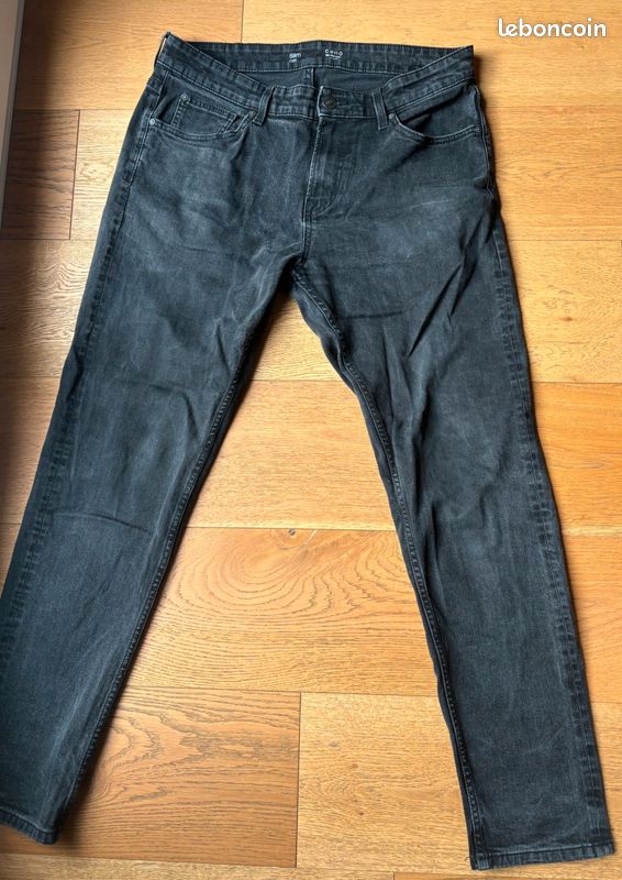 Jeans Célio Taille 44 Homme - Coupe Straight - Bleu - Occasion Très Bon état