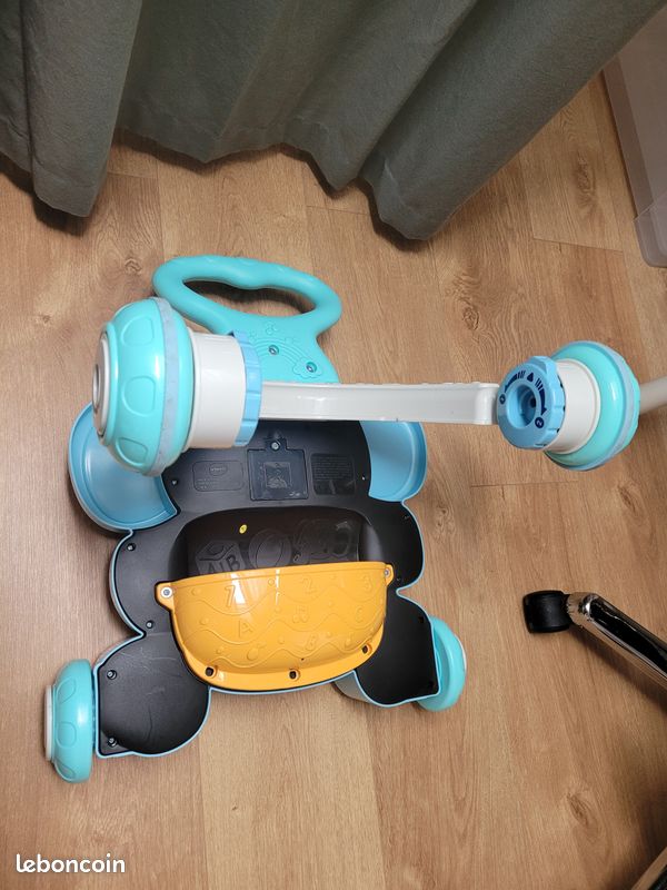 Trotteur bébé interactif (image 3)