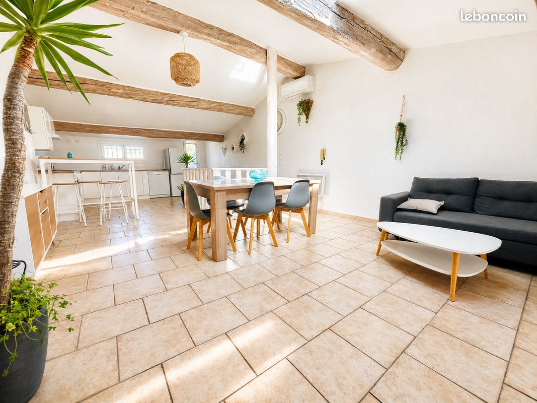 Appartement 3 pièces 92 m² · à Six-Fours-les-Plages · 92 m² · 352 000 €