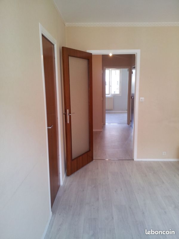 Appartement 2 pièces 52 m² · à Clermont-Ferrand · 52 m² · 700 €/mois