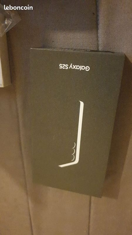 Samsung s25 neuf sous scelle (image 1)