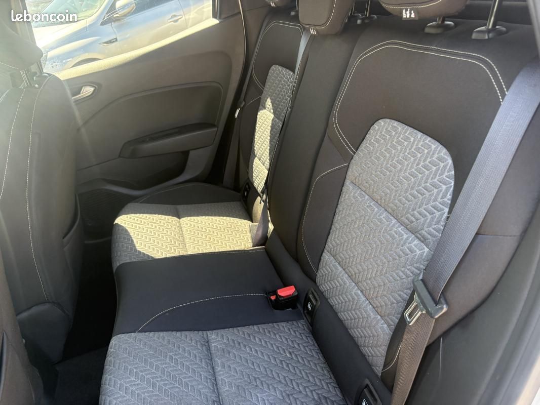 Renault Clio 1.0 SCE 65 CV EVOLUTION BVM5 1ERE MAIN (image 9)