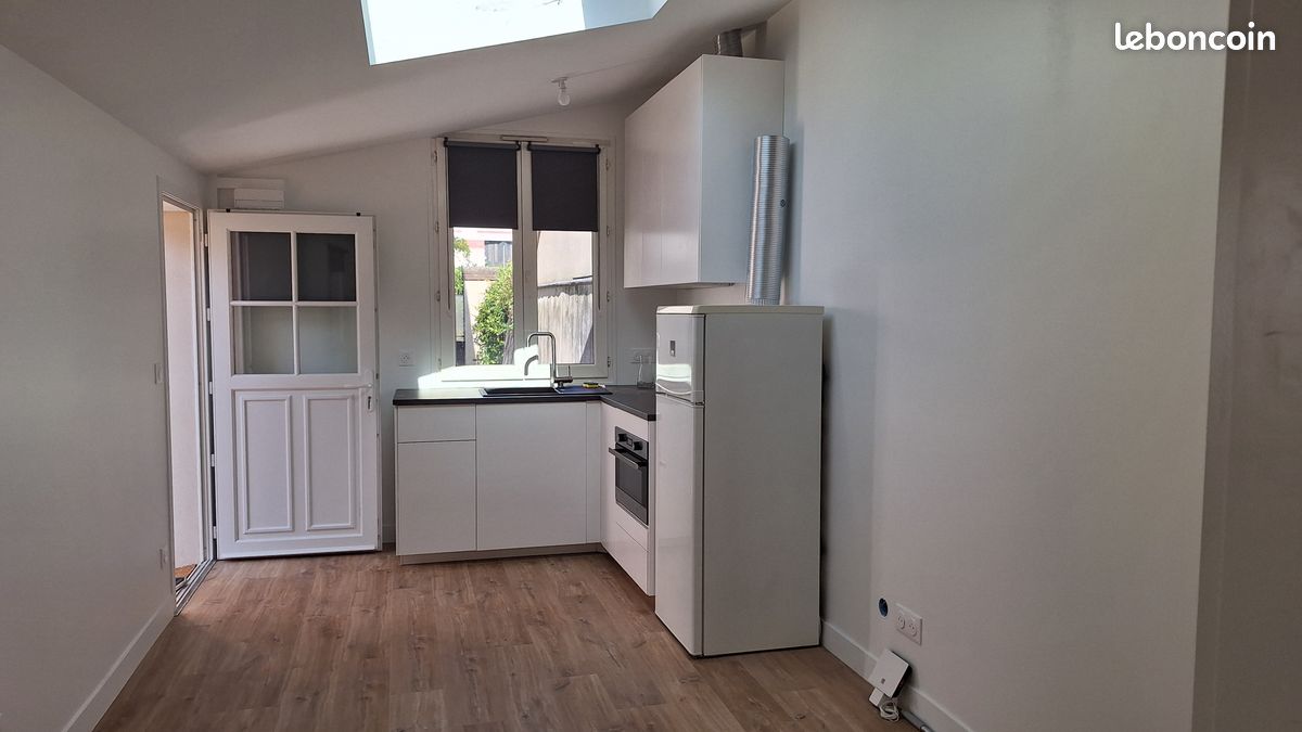 Appartement a louer saint-cyr-l'ecole - 1 pièce(s) - 20 m2 - Surfyn