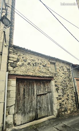 Grange 1 pièce 100 m²