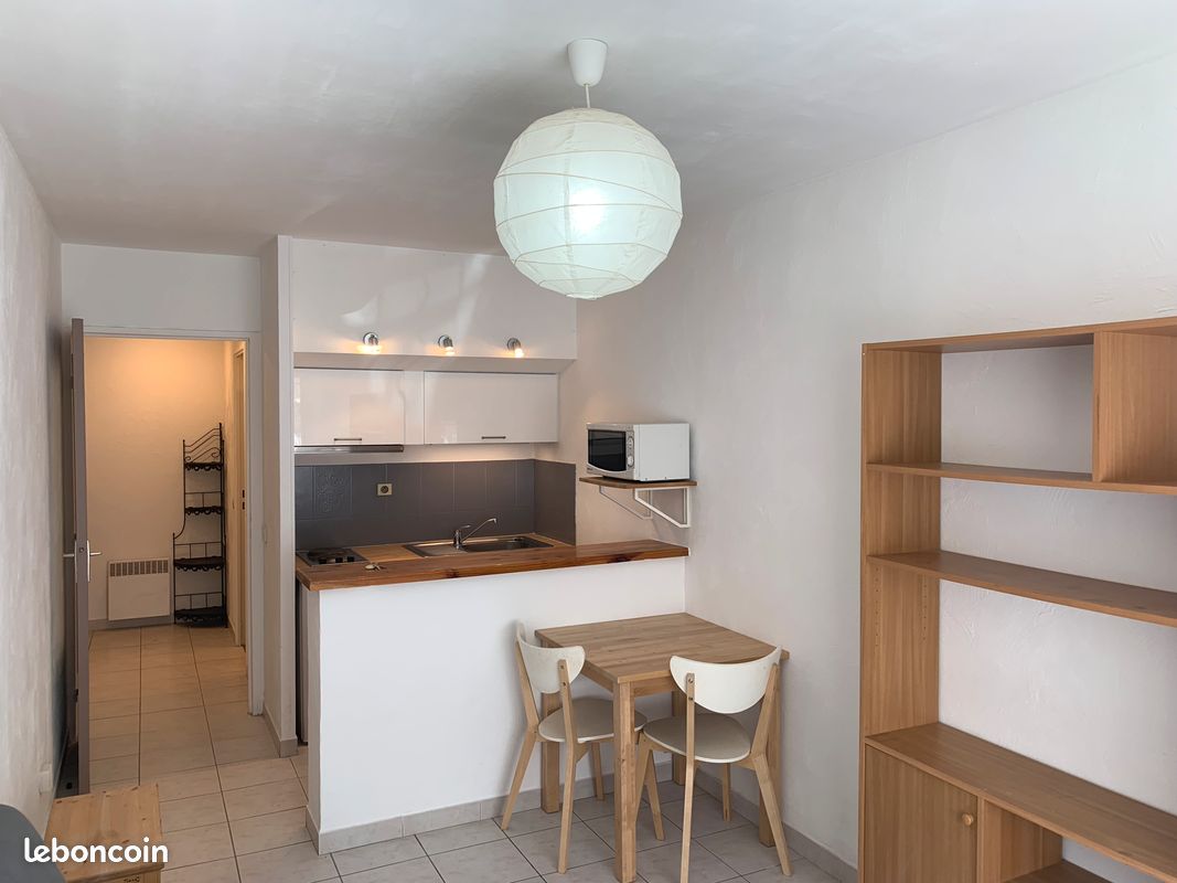 Appartement 1 pièce 24 m² · à Marseille · 24 m² · 650 €/mois