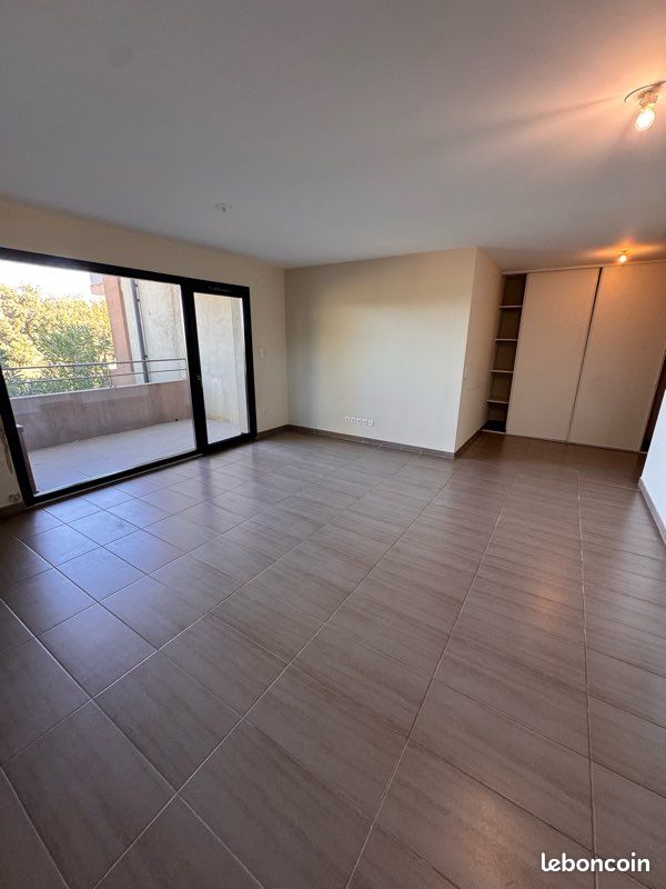 Appartement 2 pièces 54 m² · à Villeneuve-lès-Avignon · 54 m² · 700 €/mois