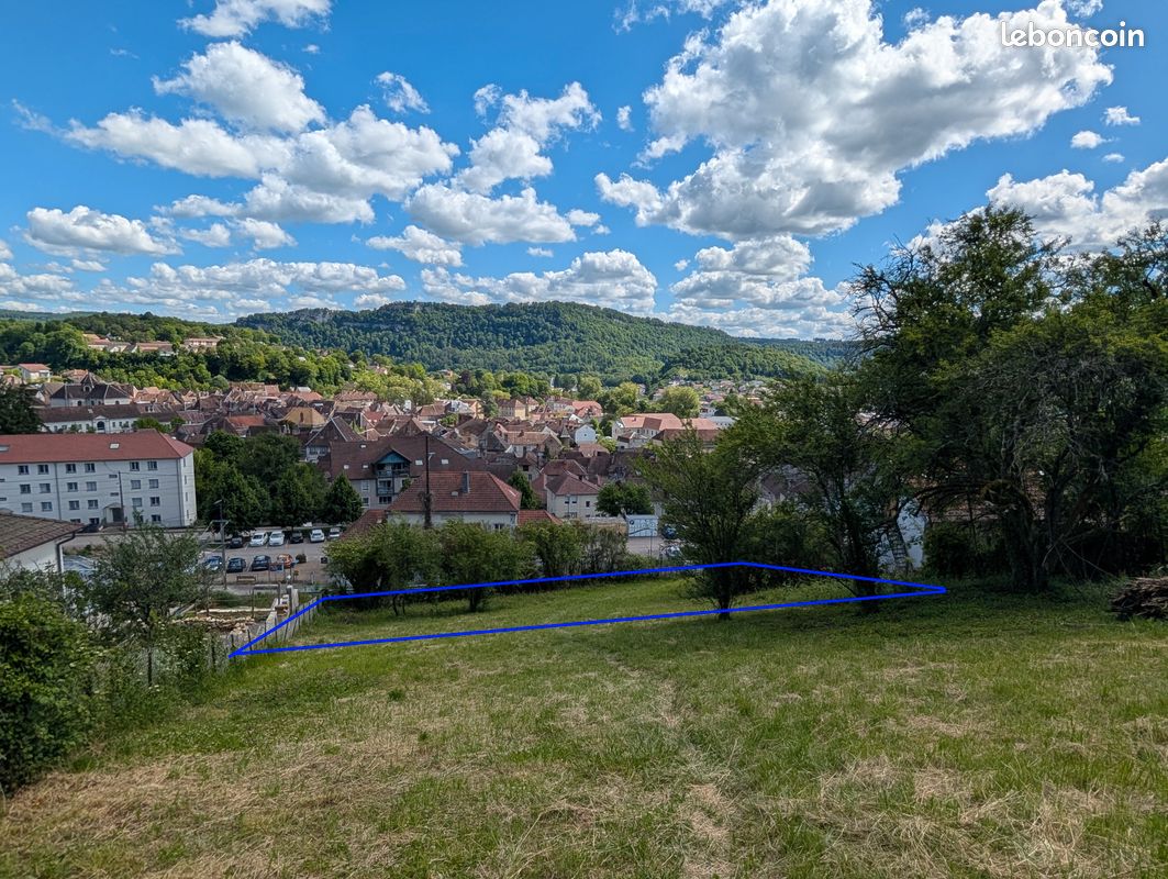 TERRAIN à bâtir Baume-les-Dames (25110) - 680 m2 · 37 400 €