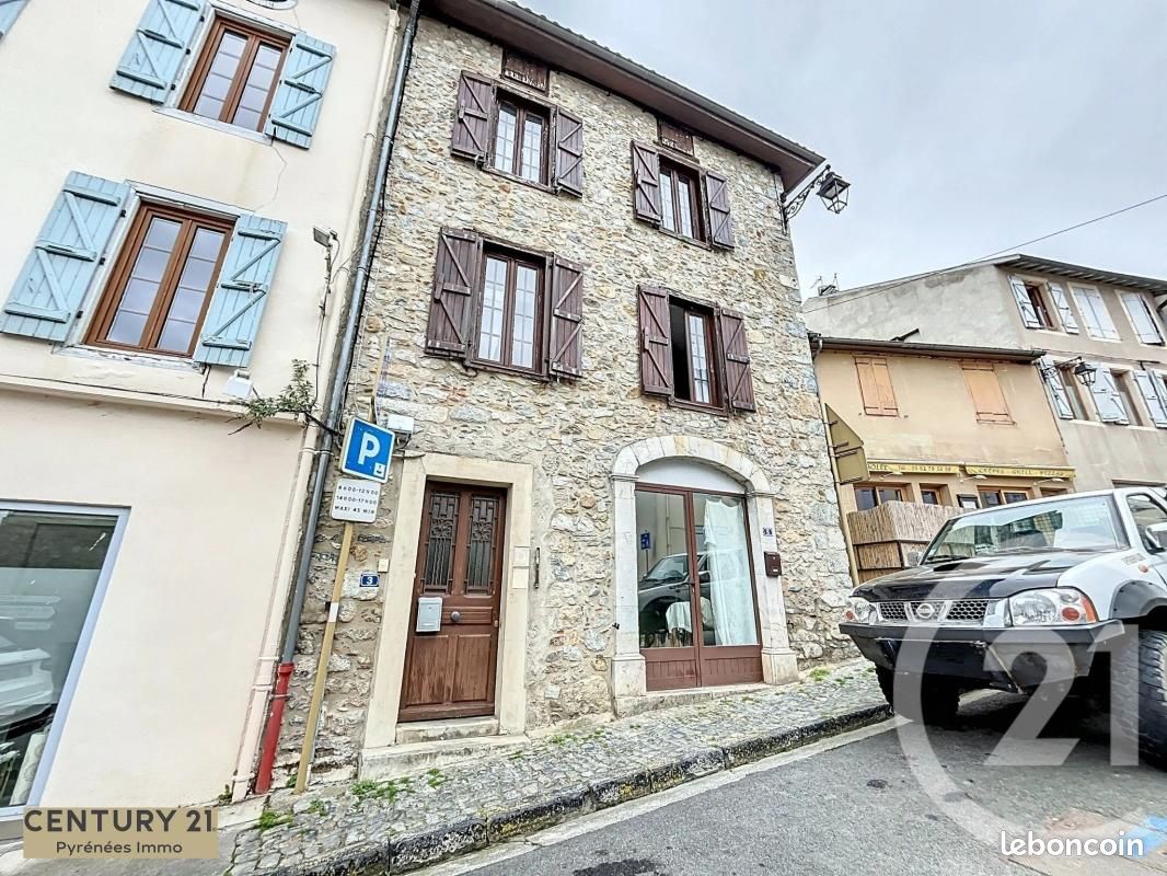 Immeuble 96 m² · à Aspet · 96 m² · 129 900 €