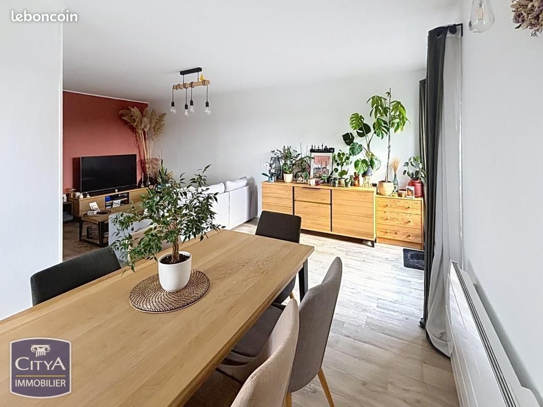 Appartement 3 pièces 73 m² · à Lille · 73 m² · 230 000 €