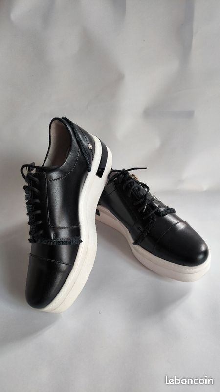 Chaussures TOUT EN CUIR femme 38 Chaussures - Main Image