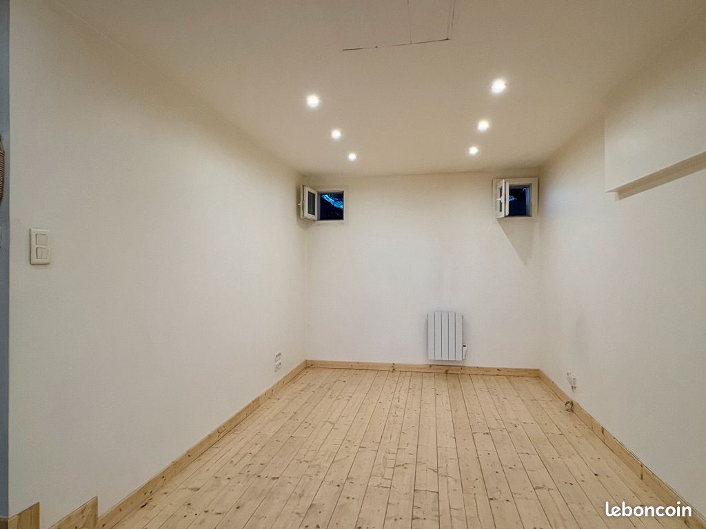 Appartement 1 pièce 24 m² · à Saint-Cyr-sur-Loire · 24 m² · 490 €