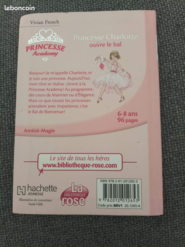 Livre : Princesse Charlotte ouvre le bal - Princesse Academy (image 2)