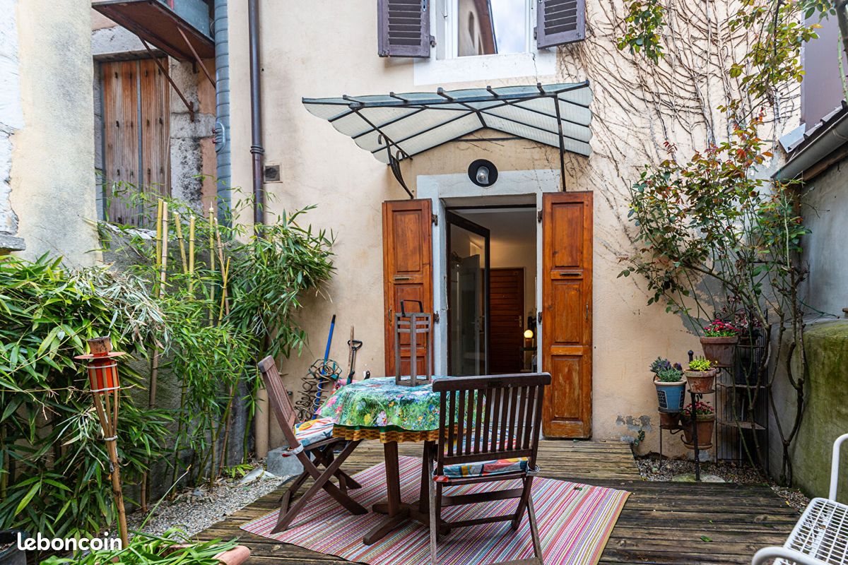 Local commercial 3 pièces 29 m² · à Annecy · 29 m² · 308 500 €