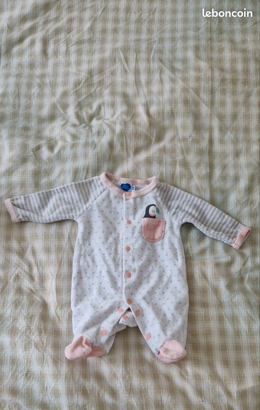Lot 9 pyjamas 1 mois (image 4)