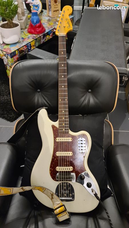 Fender Bass VI Custom Shop Journeyman Relic 2018 - Olympic White (image 1)