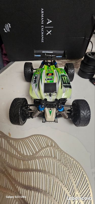 Buggy 4x4 wltoys a959-b brushless Modélisme