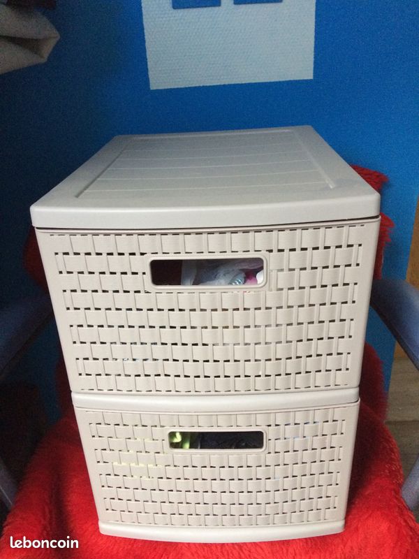 Armoire de rangement (image 1)