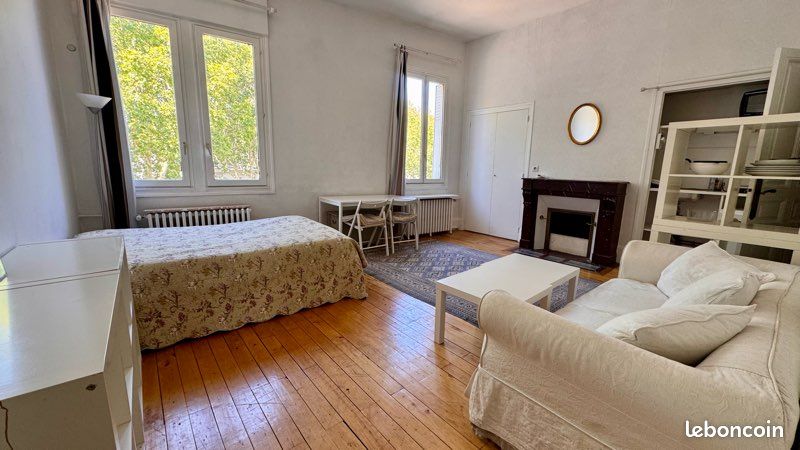 Appartement 1 pièce 28 m² · à Tours · 28 m² · 560 €
