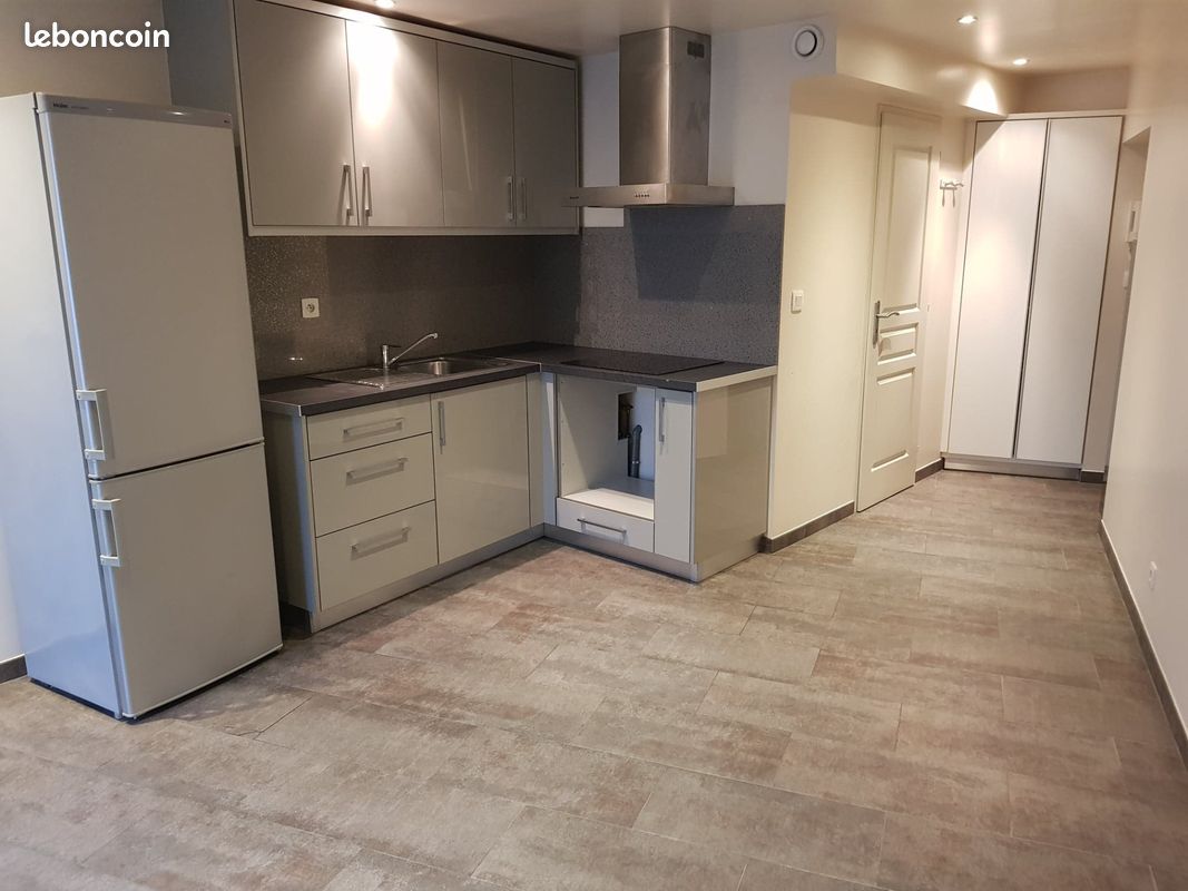 Appartement 2 pièces 31 m² · à Longjumeau · 31 m² · 760 €/mois