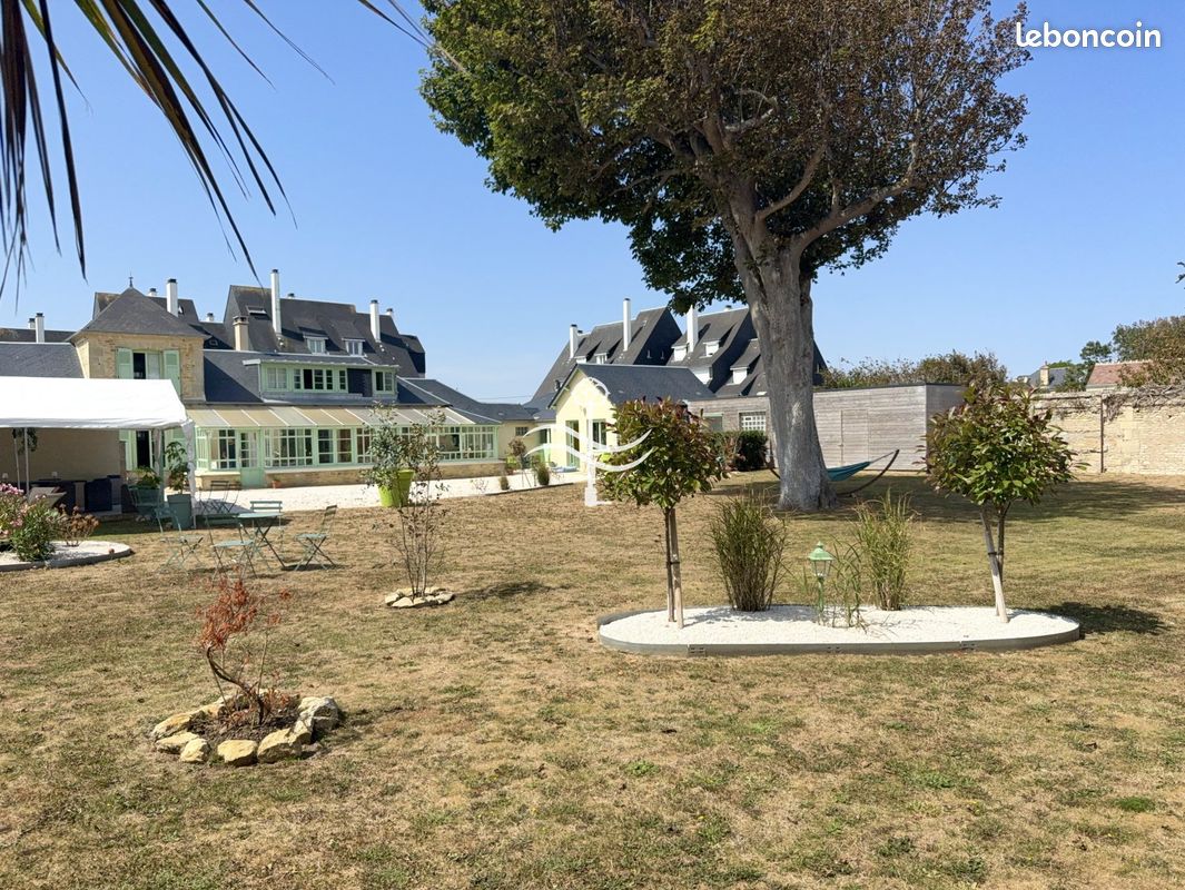 Maison 7 pièces 201 m² · à Luc-sur-Mer · 201 m² · 1 260 000 €