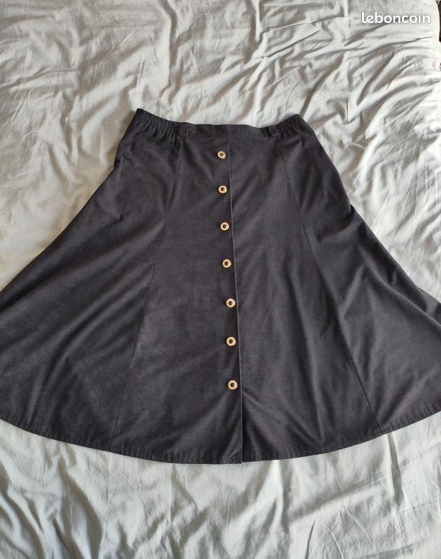 🖤 Jupe midi noire vintage 90's boutonnée 40/42 comme neuve - fabriquée en France – élégance rétro et confort absolu (image 8)