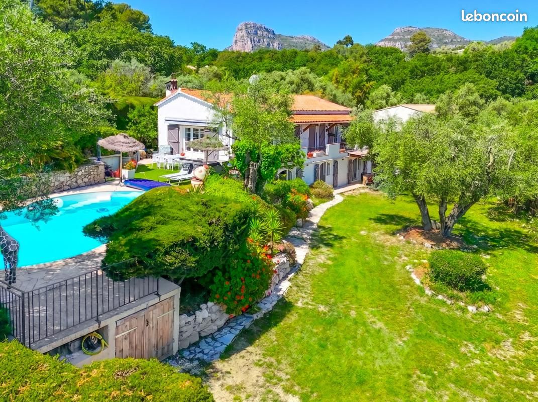 Maison 5 pièces 130 m² · à La Gaude · 130 m² · 763 200 €