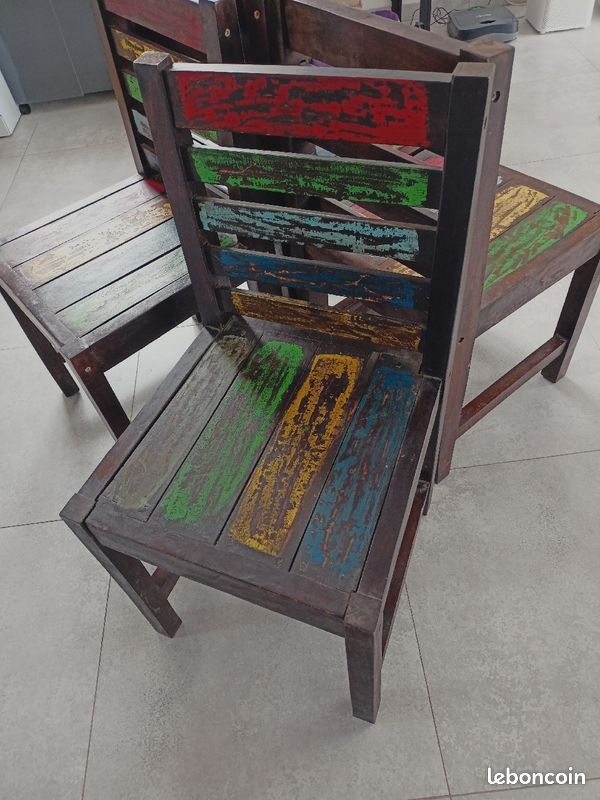 Chaises bois colorées (image 4)