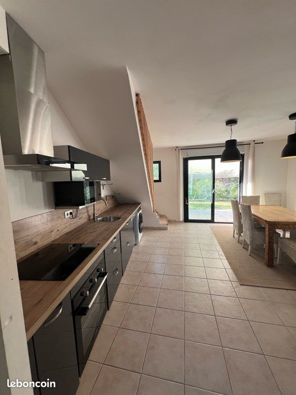 Maison 3 pièces 55 m² · à Pertuis · 55 m² · 1 280 €/mois