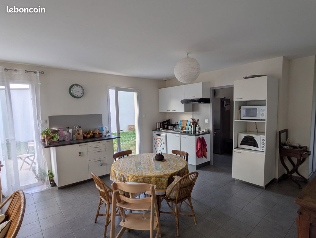 Maison 4 pièces 85 m² · à Montaigu-Vendée · 85 m² · 950 €
